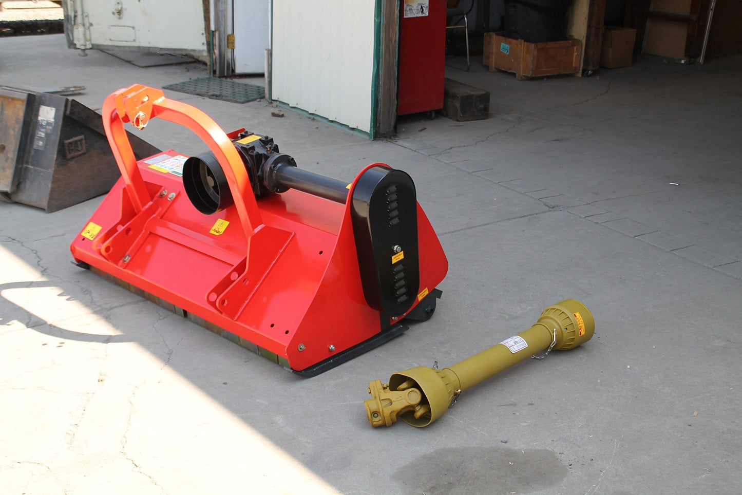 Farmer Helper 60" Heavy Duty Flail Row Mower with Hydraulic Offset
